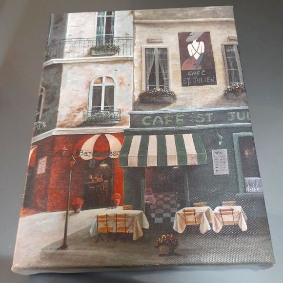 2 Parisian Style pictures - Picture 3 of 4